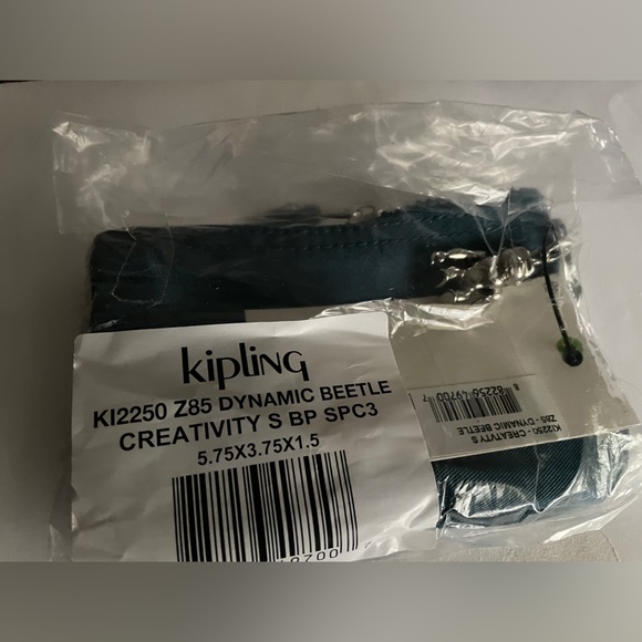 Kipling Creativity Pouch Dynamic Beetle - Picture 1 of 2